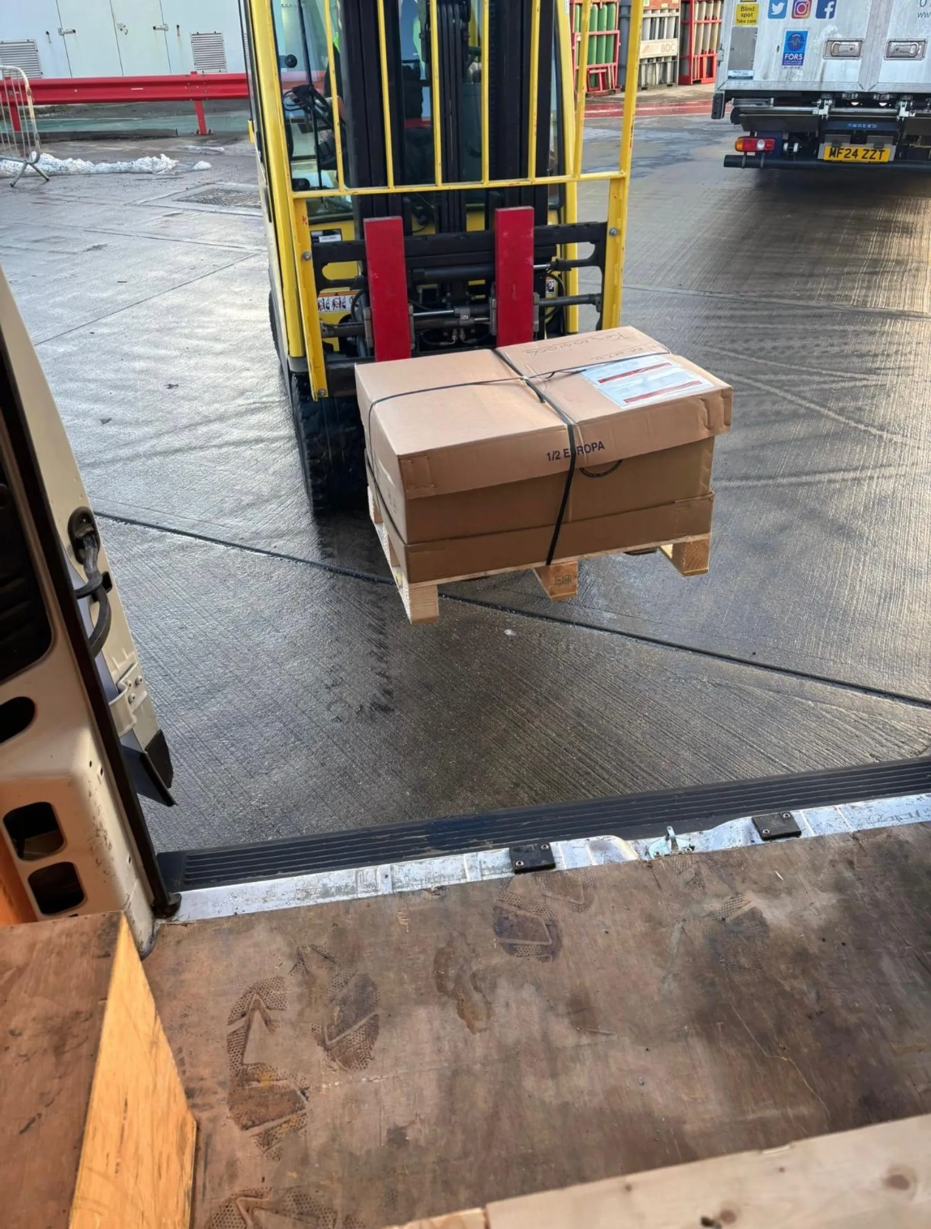 delivery service uk